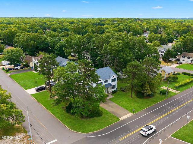 House for sale in Manahawkin, New Jersey