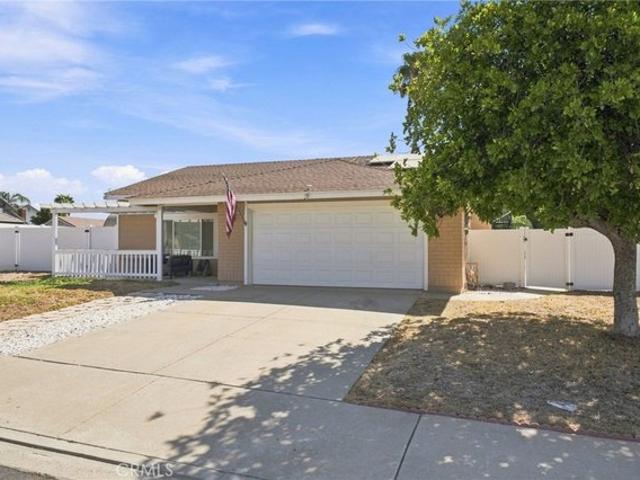 House for sale in Lake Elsinore, California