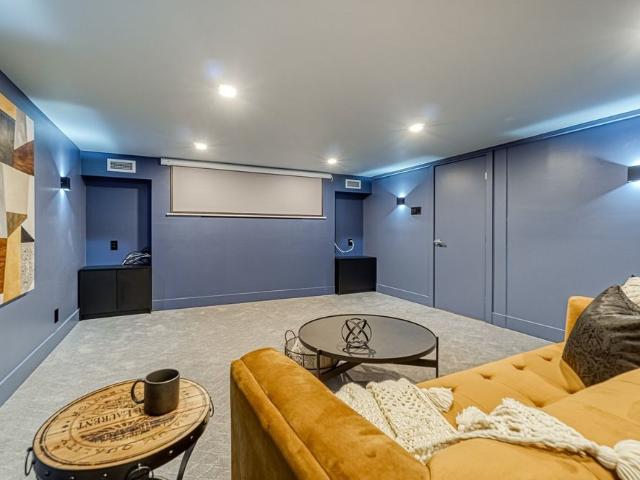House for rent in Dollard-des-ormeaux, Quebec