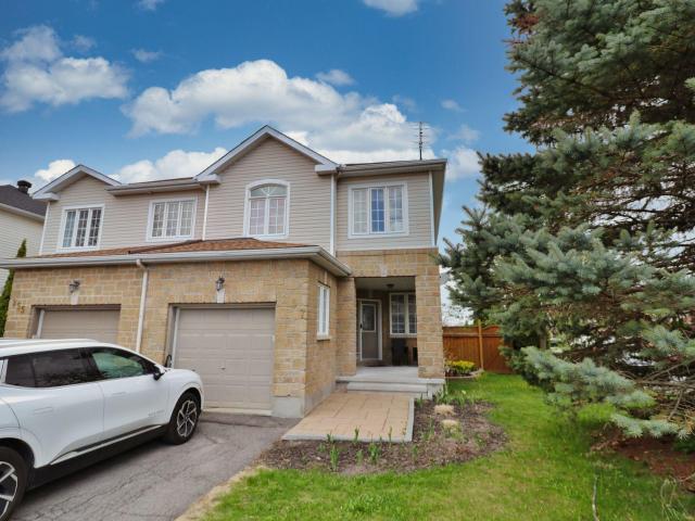 Apartment for rent in Mulhurst Bay, Ontario