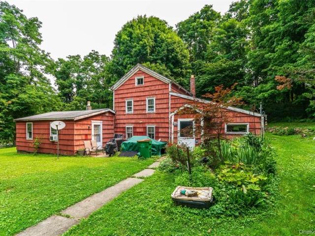 House for sale in Holmes, New York