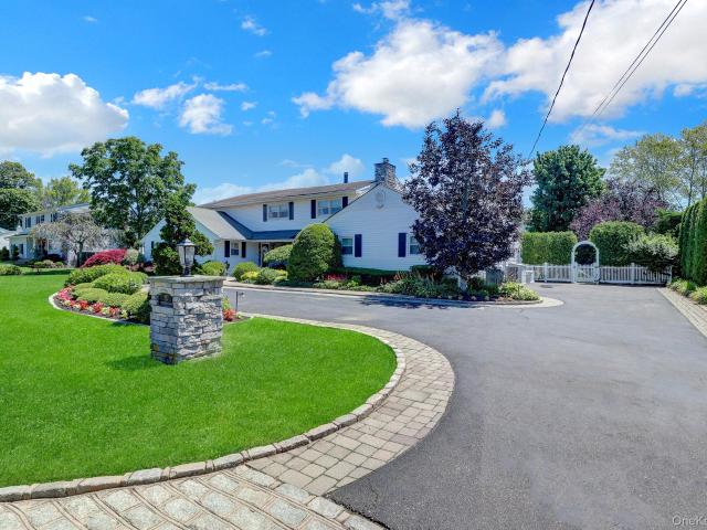 House for sale in Bohemia, New York
