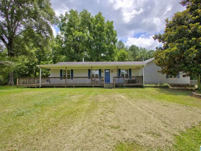 House for sale in Harpersville, Alabama