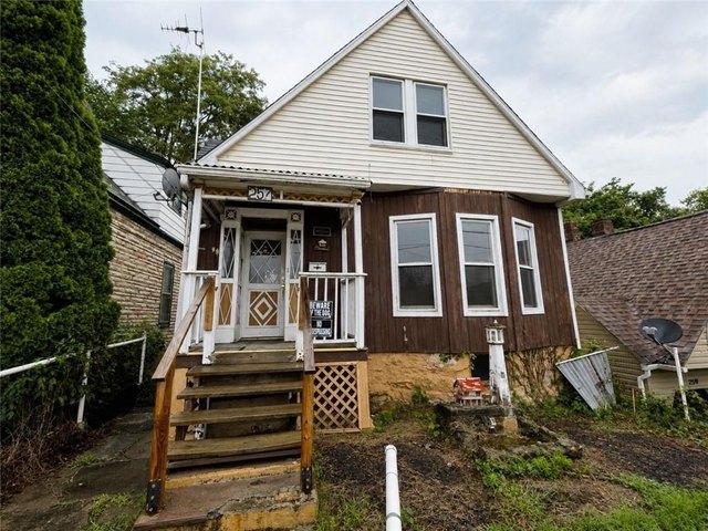 House for sale in Donora, Pennsylvania