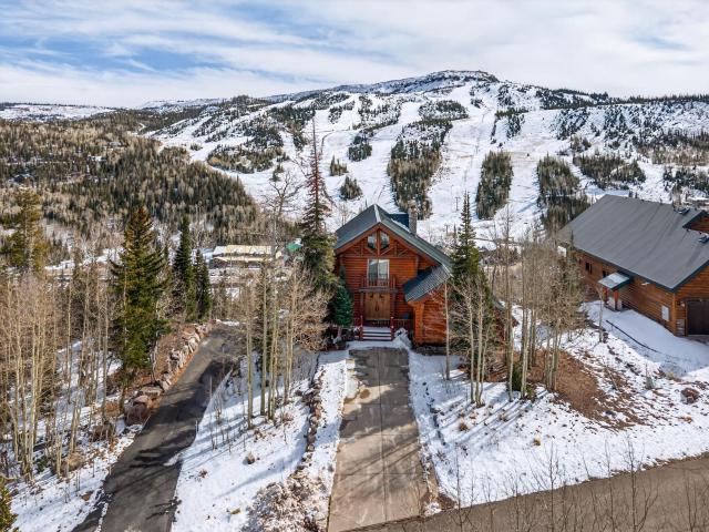 House for sale in Brian Head, Utah