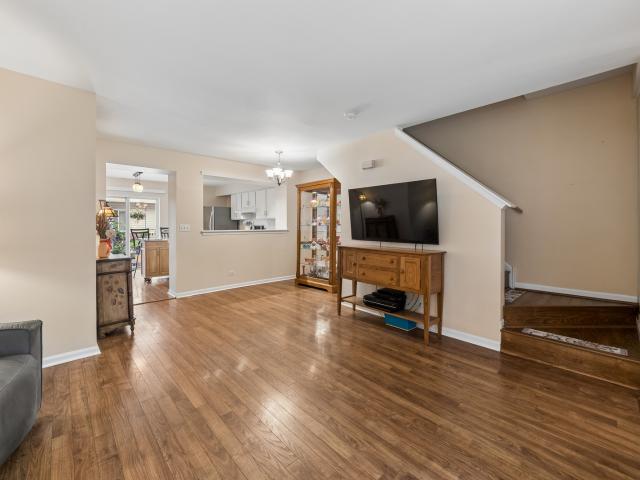 Condo for sale in Round Lake, Illinois