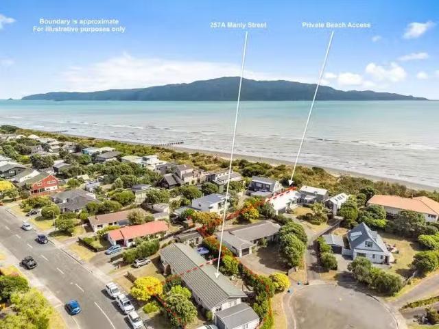 House for sale in Paraparaumu Beach, Wellington