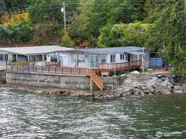 House for sale in Hoodsport, Mason County