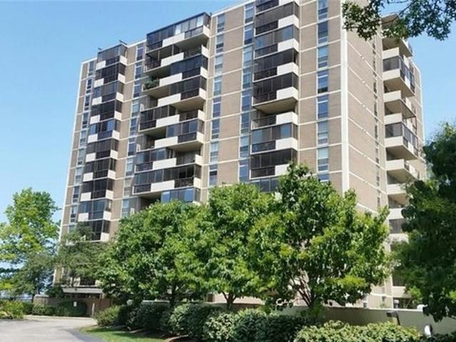 Condo for sale in Euclid, Ohio