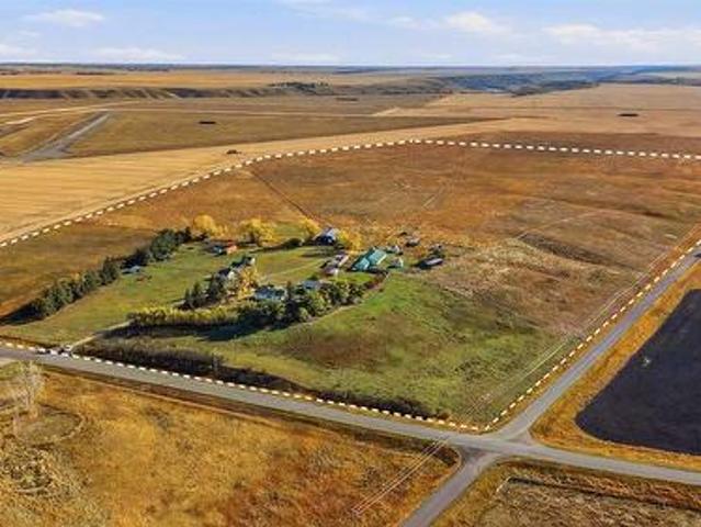 House for sale in Foothills County, Alberta