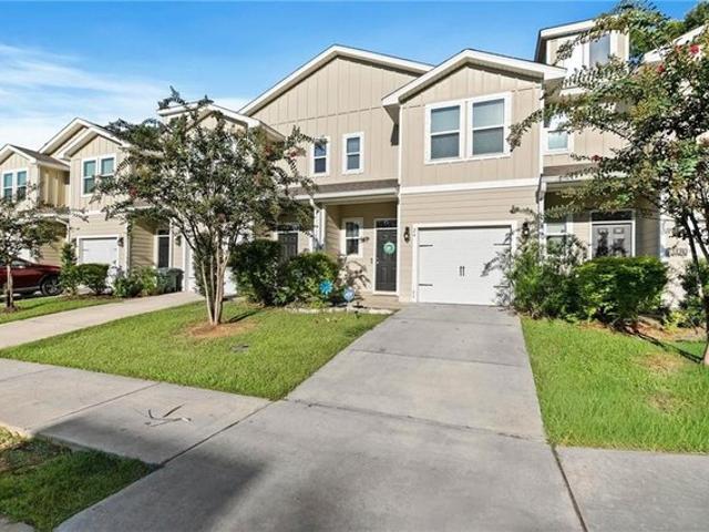 Townhouse for sale in Daphne, Alabama