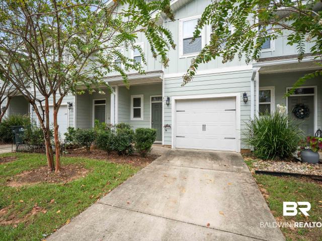 House for sale in Daphne, Alabama