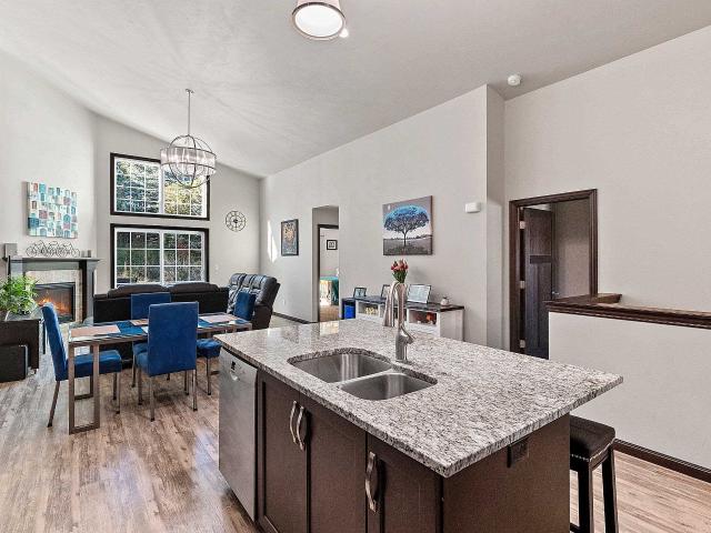 Condo for sale in Ashwaubenon, Brown County