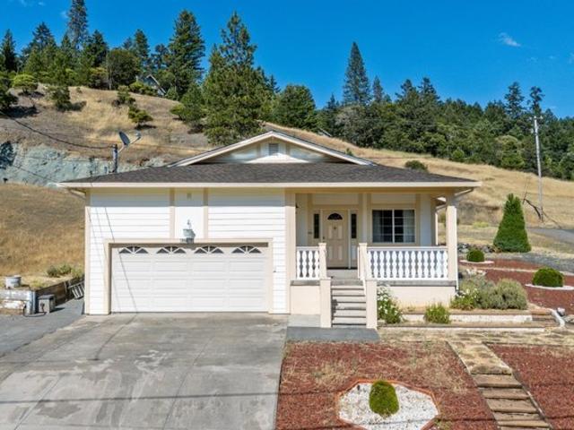 House for sale in Willits, California