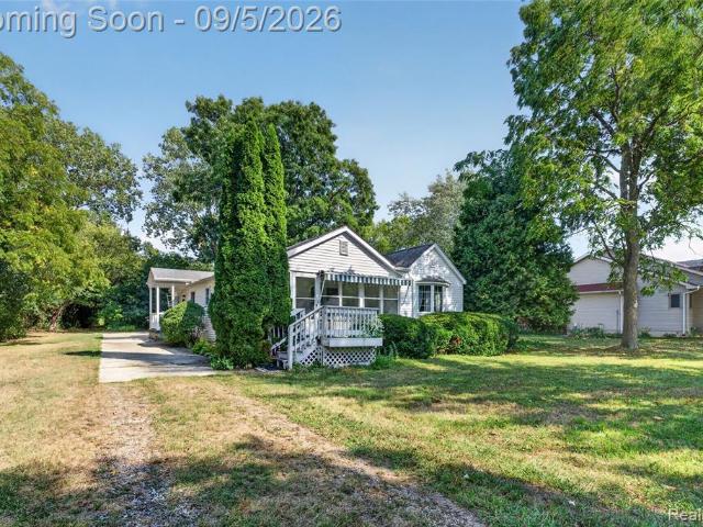 House for sale in Grosse Ile, Michigan