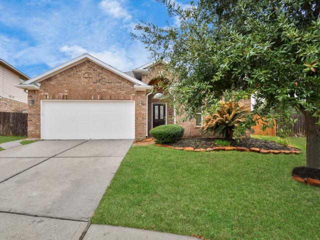 House for sale in Saddlebrook Village, Tomball