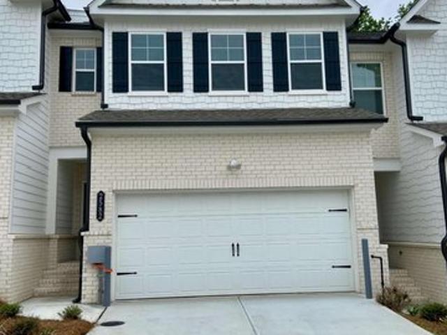 Townhouse for sale in Doraville, Georgia
