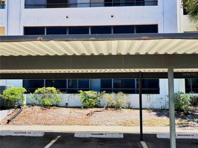 Condo for sale in Clearwater, Florida