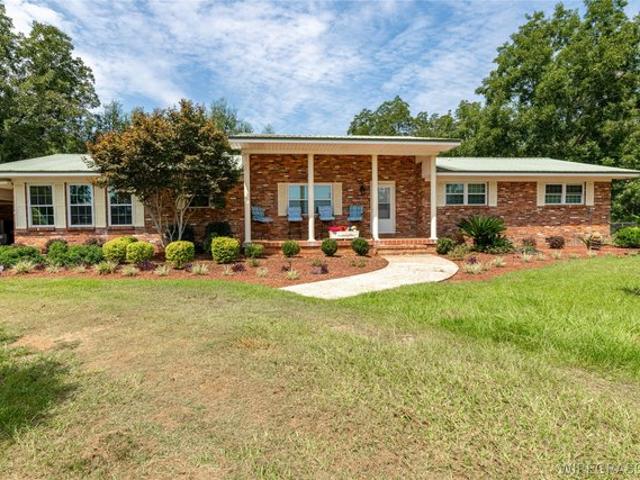 House for sale in New Brockton, Alabama