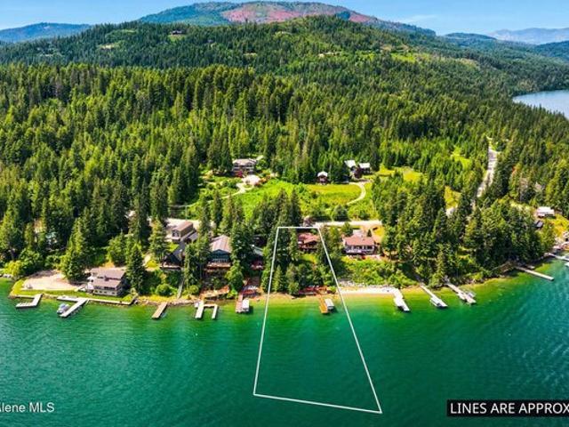 House for sale in Sagle, Idaho