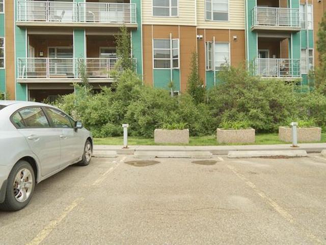 House for sale in Wedgewood, Alberta