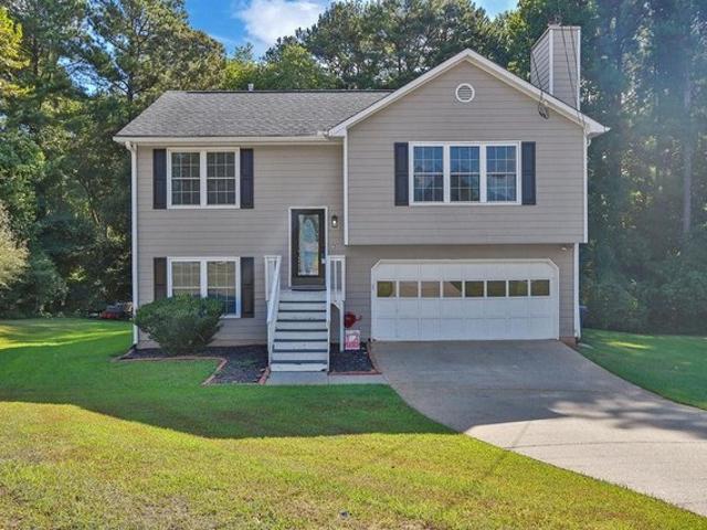 House for sale in Robin Ridge, Dacula