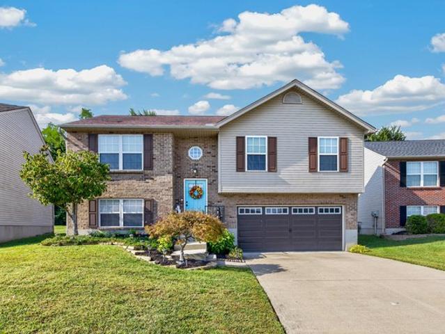 House for sale in Hebron, Kentucky