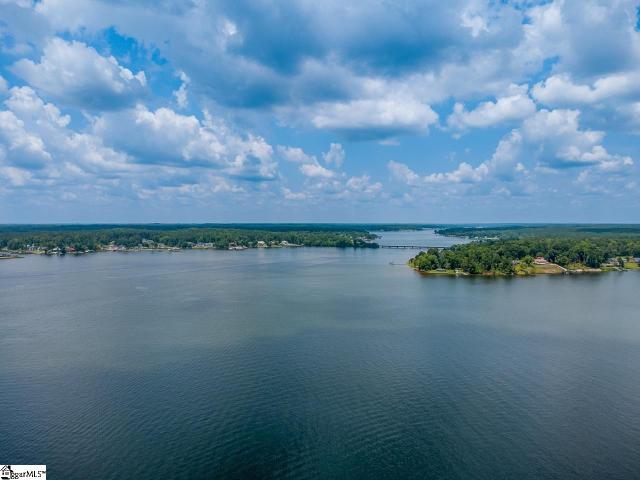 House for sale in Cross Hill, South Carolina