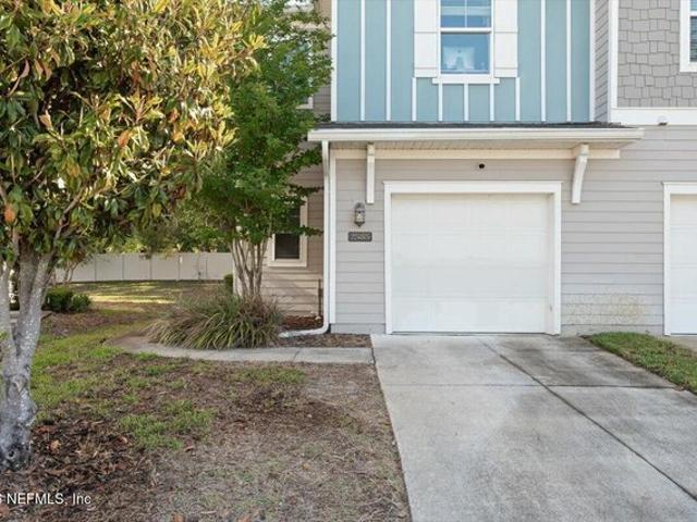 Townhouse for sale in Jacksonville, Florida