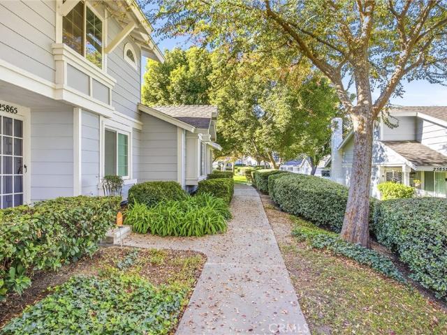 Townhouse for sale in Loma Linda, California