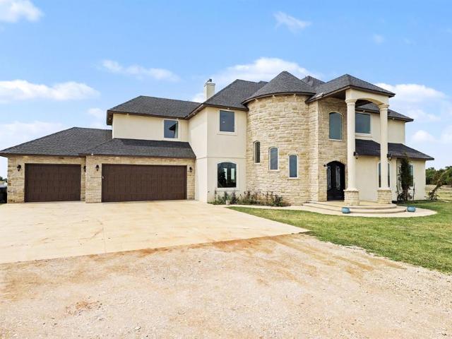 House for sale in Cashion, Oklahoma