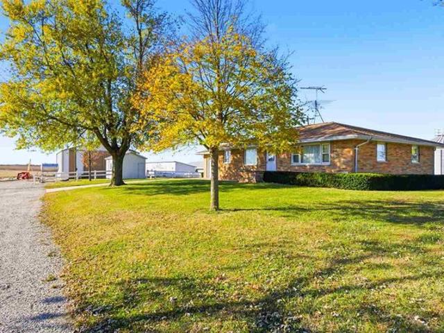 House for sale in Sigourney, Iowa