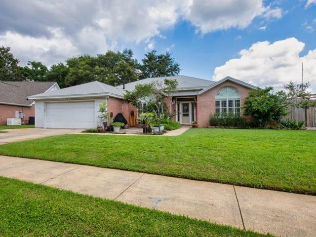 House for sale in Shalimar, Florida