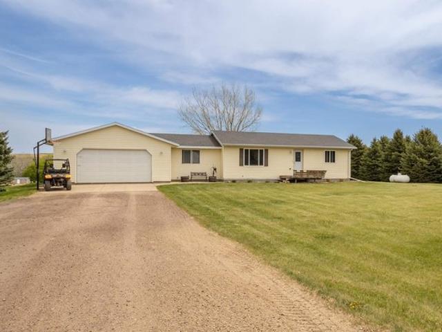 House for sale in Hartford, South Dakota