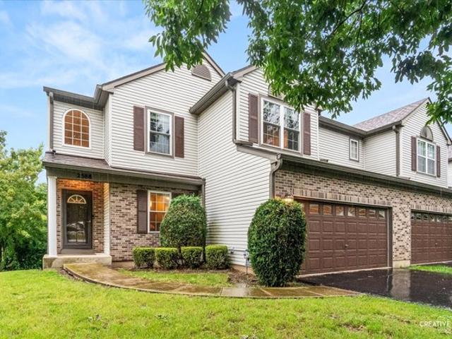 Condo for sale in Geneva, Illinois