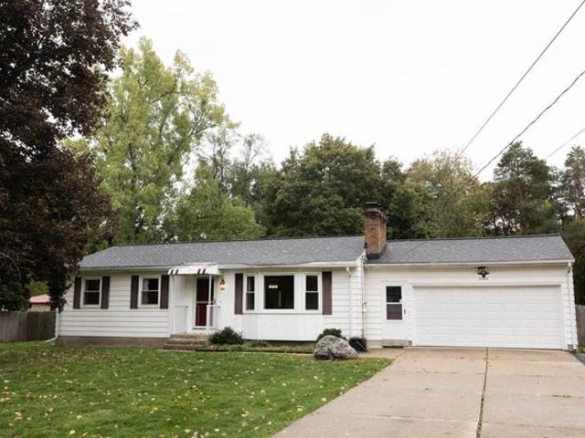 House for sale in Plainfield Charter Township, Belmont
