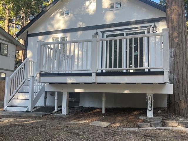 House for sale in Green Valley Lake, California