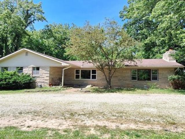 House for sale in Warsaw, Indiana