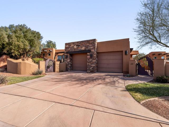 House for sale in Saint George, Utah