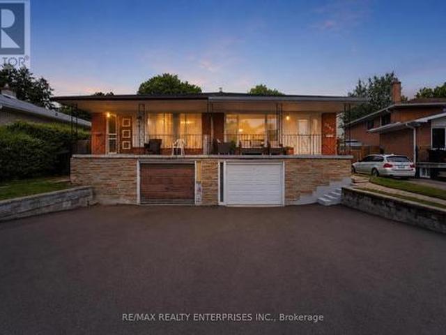 House for sale in Mississauga, Ontario
