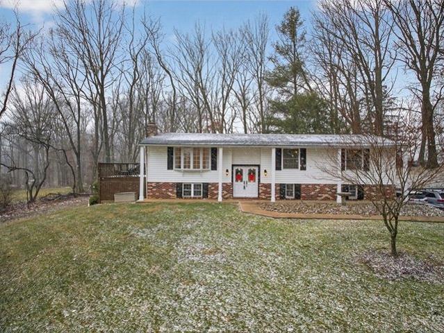 House for sale in Allison Park, Pennsylvania