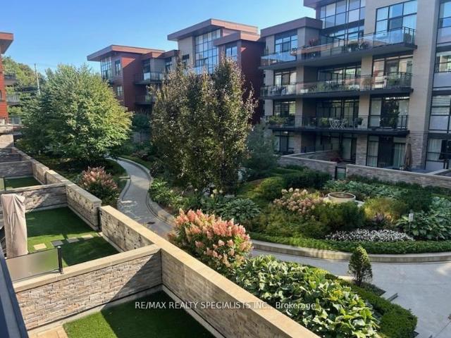 Condo for sale in Toronto, Golden Horseshoe