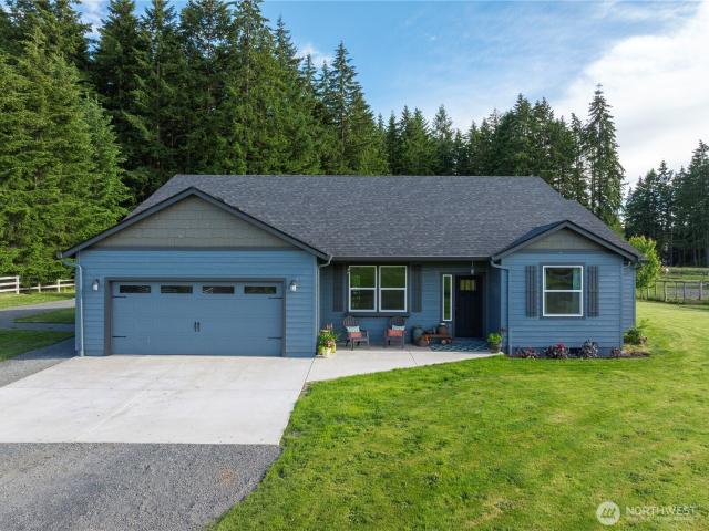 House for sale in Winlock, Washington