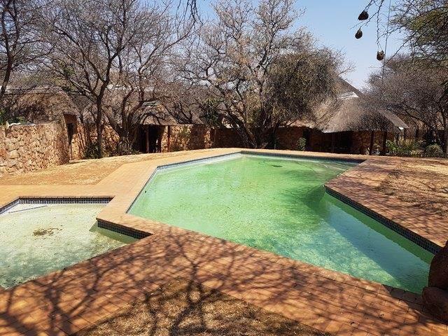 Farm for sale in Hartbeespoort Dam Nature Reserve, North West