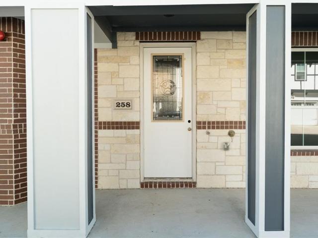 Townhouse for sale in Lewisville