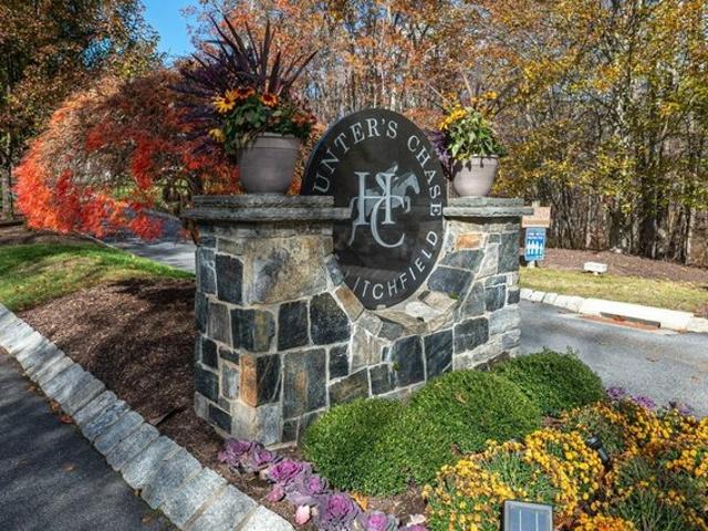 Townhouse for sale in Litchfield, Connecticut