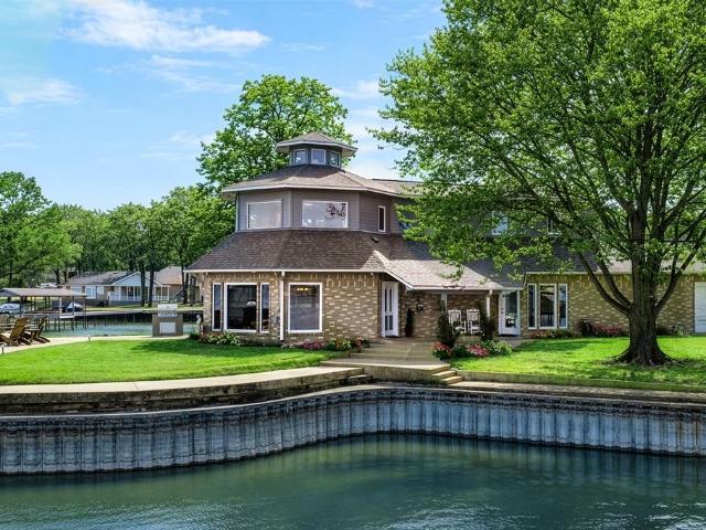 House for sale in Henderson, Texas