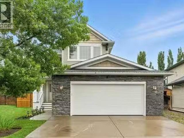 House for sale in Chestermere, Alberta