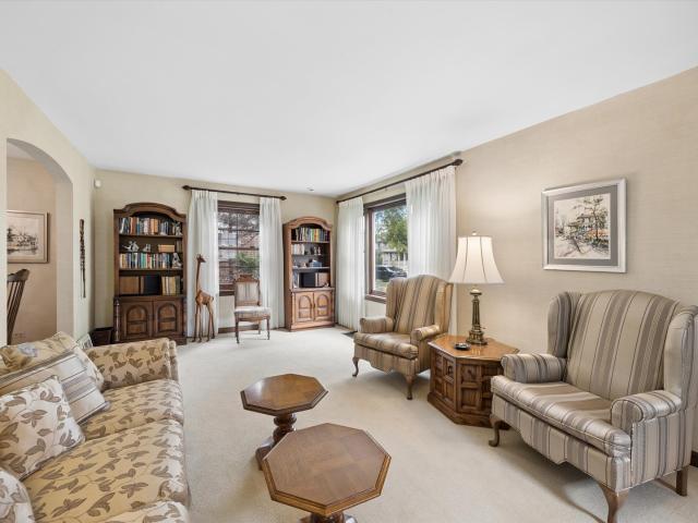 House for sale in Riverside, Cook County