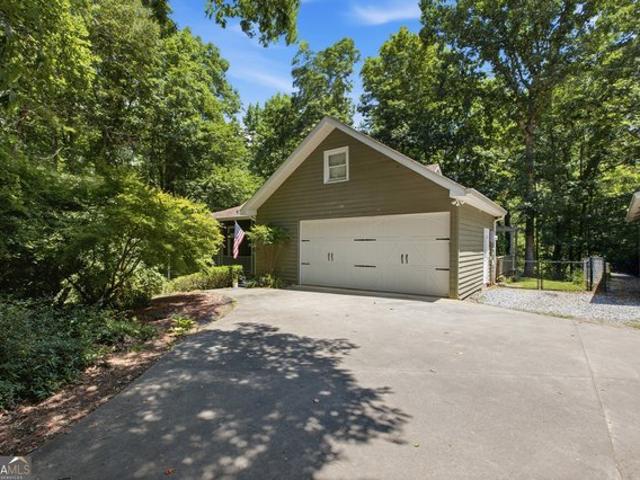 House for sale in Clarkesville, Georgia